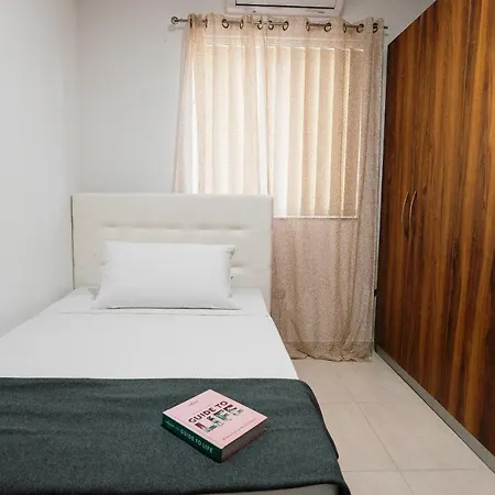 A Pretty In Malta's Fishing Village * Marsaxlokk