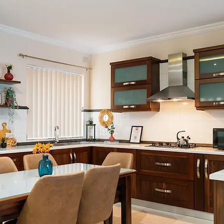 A Pretty In Malta's Fishing Village *